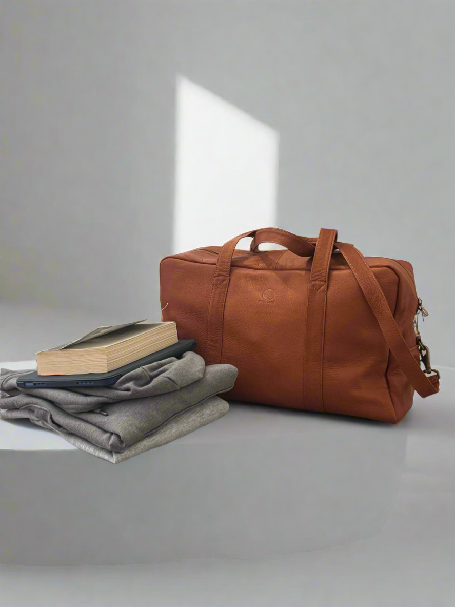 Gael – Leather Duffle Bag